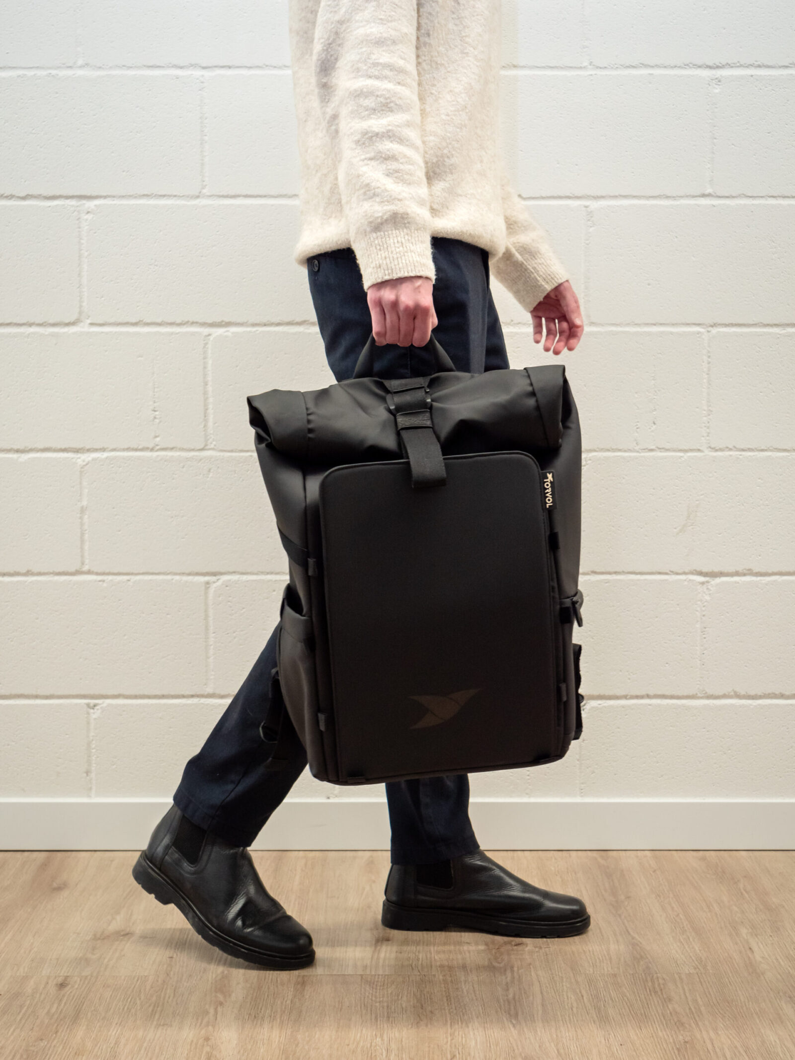 NEO Backpack - Image 11
